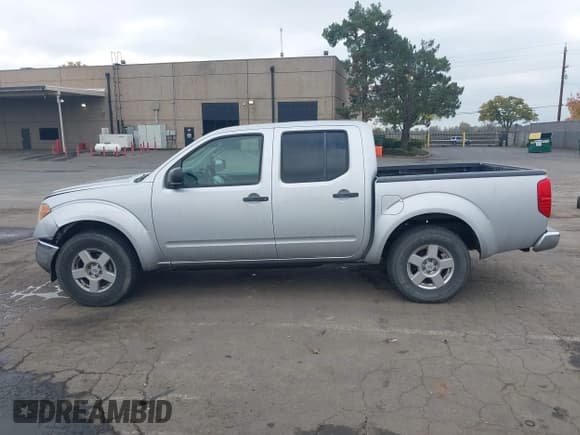 ✅ 2008 Nissan Frontier SE • VIN: 1N6AD07U78C420704 • Lot: 43793144. Listed on IAAI with 187,135 mi. Free auction sales archive from the USA and detailed vehicle history report at DreamBid. Image 14.