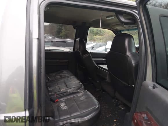 ✅ 2010 Ford F-250 XL • VIN: 1FTSW2BR3AEA94457 • Lot: 43714799. Listed on IAAI with 252,826 mi. Free auction sales archive from the USA and detailed vehicle history report at DreamBid. Image 8.