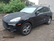 ✅ 2015 Porsche Cayenne S • VIN: WP1AB2A28FLA57031 • Лот: 43158093. Опубликован ранее на IAAI с пробегом 87 814 миль. Бесплатный доступ к архиву аукционных продаж из США и подробный отчёт об истории автомобиля на DreamBid. Изображение 17.