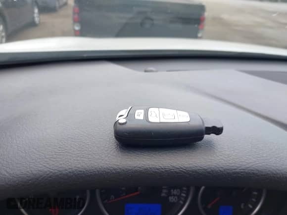 2012 Hyundai Veracruz Limited с VIN KM8NUDCC1CU184977, выставлен на аукционе IAAI как лот 42854607 с пробегом 169 898 миль миль и . История ставок и продаж доступна на DreamBid. Изображение 11.