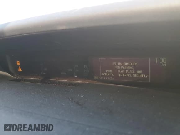 ✅ 2015 Toyota Prius Two • VIN: JTDKN3DUXF0411696 • Lot: 82388685. Listed on Copart with 207,782 mi. Free auction sales archive from the USA and detailed vehicle history report at DreamBid. Image 9.