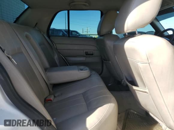 ✅ 2011 Ford Crown Victoria LX • VIN: 2FABP7EV5BX133123 • Lot: 61694065. Listed on Copart with 152,466 mi. Free auction sales archive from the USA and detailed vehicle history report at DreamBid. Image 10.