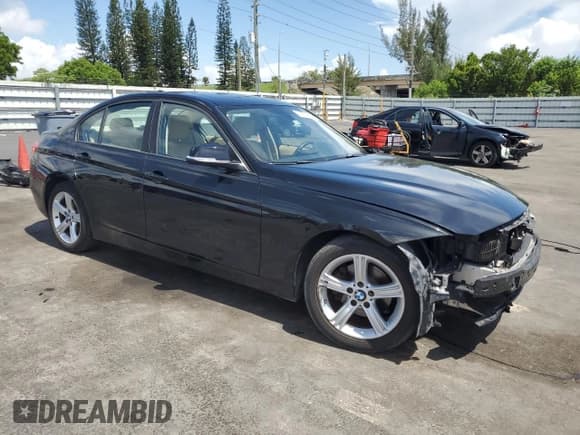 ✅ 2012 BMW 3 Series 328i • VIN: WBA3A5G58CNN65528 • Lot: 60551705. Listed on Copart with 102,630 mi. Free auction sales archive from the USA and detailed vehicle history report at DreamBid. Image 4.