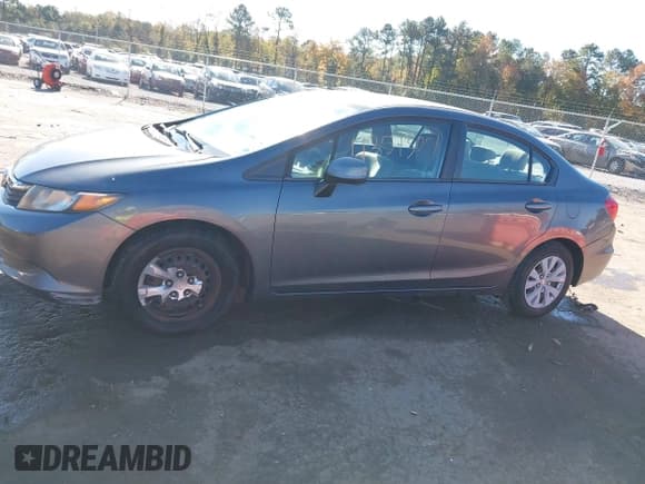 ✅ 2012 Honda Civic LX • VIN: 19XFB2F56CE332538 • Лот: 43513001. Опубликован ранее на IAAI с пробегом 113 185 миль. Бесплатный доступ к архиву аукционных продаж из США и подробный отчёт об истории автомобиля на DreamBid. Изображение 14.