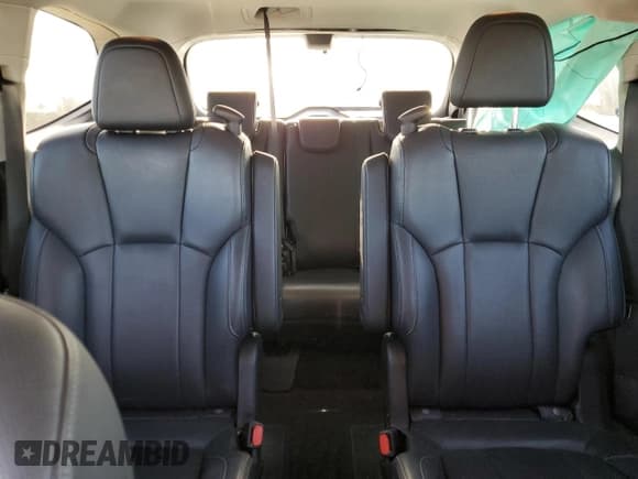 ✅ 2021 Subaru Ascent Touring • VIN: 4S4WMARD5M3431329 • Lot: 86525855. Listed on Copart with 119,944 mi. Free auction sales archive from the USA and detailed vehicle history report at DreamBid. Image 10.