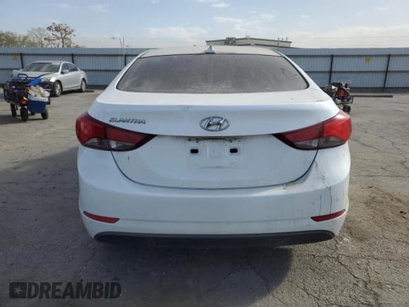 ✅ 2016 Hyundai Elantra SE • VIN: 5NPDH4AE3GH709594 • Лот: 92888045. Опубликован ранее на Copart с пробегом Не указан. Бесплатный доступ к архиву аукционных продаж из США и подробный отчёт об истории автомобиля на DreamBid. Изображение 6.