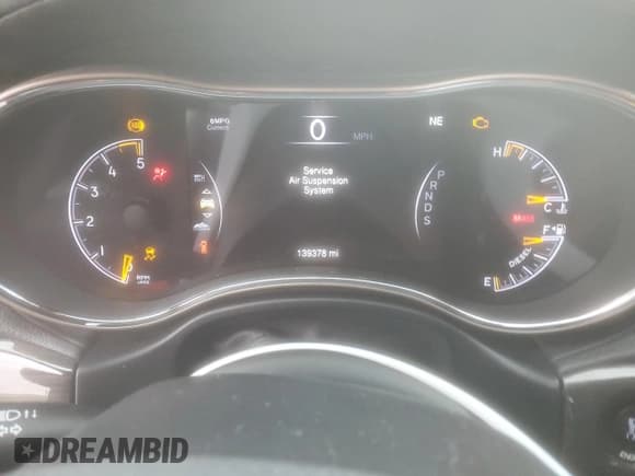 ✅ 2015 Jeep Grand Cherokee Overland • VIN: 1C4RJFCM4FC852509 • Lot: 84470024. Listed on Copart with 139,378 mi. Free auction sales archive from the USA and detailed vehicle history report at DreamBid. Image 9.