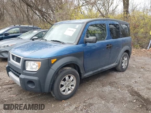 ✅ 2006 Honda Element EX • VIN: 5J6YH27646L005172 • Лот: 43806586. Опубликован ранее на IAAI с пробегом 117 952 миль. Бесплатный доступ к архиву аукционных продаж из США и подробный отчёт об истории автомобиля на DreamBid. Изображение 2.