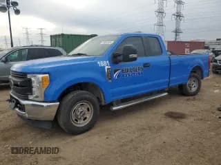 ✅ 2017 Ford F-250 XLT • VIN: 1FT7X2A62HED83723 • Lot: 85007054. Listed on Copart with 146,715 mi. Free auction sales archive from the USA and detailed vehicle history report at DreamBid. Image 1.