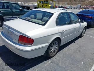 ✅ 2004 Hyundai Sonata GLS • VIN: KMHWF35H74A062189 • Lot: 42889270. Listed on IAAI with 241,183 mi. Free auction sales archive from the USA and detailed vehicle history report at DreamBid. Image 4.