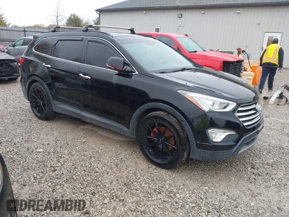 ✅ 2013 Hyundai Santa Fe Limited • VIN: KM8SR4HF9DU004007 • Лот: 43583904. Опубликован ранее на IAAI с пробегом 169 832 миль. Бесплатный доступ к архиву аукционных продаж из США и подробный отчёт об истории автомобиля на DreamBid. Изображение 1.