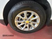 ✅ 2021 Chevrolet Equinox LT • VIN: 3GNAXUEV6MS157601 • Lot: 43822962. Wystawiony na IAAI z przebiegiem 105 350 mil. Bezpłatny archiwum sprzedaży aukcyjnych z USA i szczegółowy raport historii pojazdu na DreamBid. Zdjęcie 12.