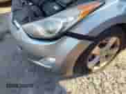 2013 Hyundai Elantra GLS z VIN KMHDH4AEXDU998342, wystawiony jako IAAI lot #43448219 z przebiegiem 168 229 mil mil oraz . Historia ofert i sprzedaży dostępna na DreamBid. Obrazek 6.