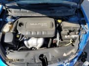 ✅ 2015 Dodge Dart SXT • VIN: 1C3CDFBBXFD174022 • Лот: 93743635. Опубликован ранее на Copart с пробегом 159 214 миль. Бесплатный доступ к архиву аукционных продаж из США и подробный отчёт об истории автомобиля на DreamBid. Изображение 11.