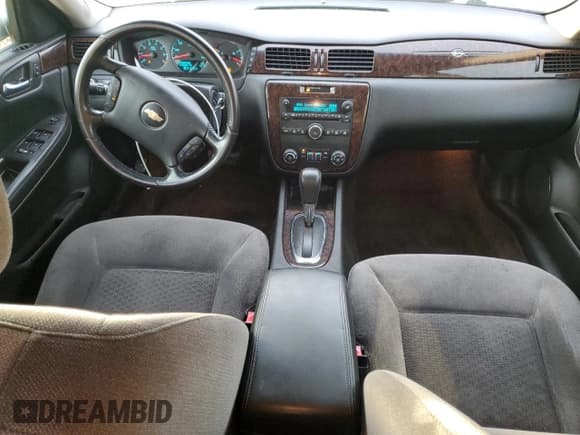 ✅ 2014 Chevrolet Impala LT • VIN: 2G1WB5E38E1163357 • Лот: 77652414. Опубликован ранее на Copart с пробегом 110 530 миль. Бесплатный доступ к архиву аукционных продаж из США и подробный отчёт об истории автомобиля на DreamBid. Изображение 8.