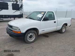 ✅ 2002 Chevrolet S-10 Fleet • VIN: 1GCCS145628208682 • Лот: 42134588. Опубликован ранее на IAAI с пробегом 74 383 миль. Бесплатный доступ к архиву аукционных продаж из США и подробный отчёт об истории автомобиля на DreamBid. Изображение 2.