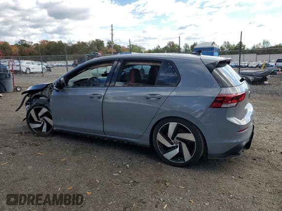 ✅ 2022 Volkswagen Golf GTI S • VIN: WVWH87CD7NW160433 • Лот: 82552635. Опубликован ранее на Copart с пробегом 37 046 миль. Бесплатный доступ к архиву аукционных продаж из США и подробный отчёт об истории автомобиля на DreamBid. Изображение 2.