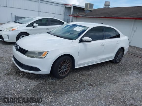 ✅ 2014 Volkswagen Jetta SE • VIN: 3VWD07AJ0EM368116 • Lot: 43112229. Listed on IAAI with 189,134 mi. Free auction sales archive from the USA and detailed vehicle history report at DreamBid. Image 2.