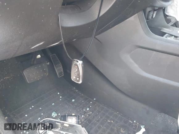 ✅ 2021 Chevrolet Traverse RS • VIN: 1GNEVJKW5MJ166410 • Lot: 42578250. Wystawiony na IAAI z przebiegiem 61 088 mil. Bezpłatny archiwum sprzedaży aukcyjnych z USA i szczegółowy raport historii pojazdu na DreamBid. Zdjęcie 11.