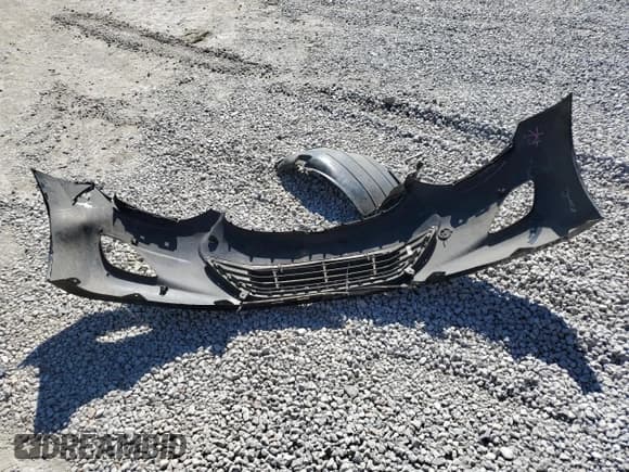 ✅ 2013 Hyundai Elantra GLS • VIN: KMHDH4AE3DU843678 • Lot: 86872015. Listed on Copart with 136,000 mi. Free auction sales archive from the USA and detailed vehicle history report at DreamBid. Image 12.