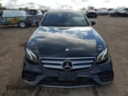 ✅ 2017 Mercedes-Benz E 300 Luxury • VIN: WDDZF4KB9HA166024 • Лот: 89682245. Опубликован ранее на Copart с пробегом 76 203 миль. Бесплатный доступ к архиву аукционных продаж из США и подробный отчёт об истории автомобиля на DreamBid. Изображение 5.