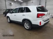 ✅ 2015 Kia Sorento LX • VIN: 5XYKTDA79FG560847 • Lot: 43670319. Listed on IAAI with 167,343 mi. Free auction sales archive from the USA and detailed vehicle history report at DreamBid. Image 3.