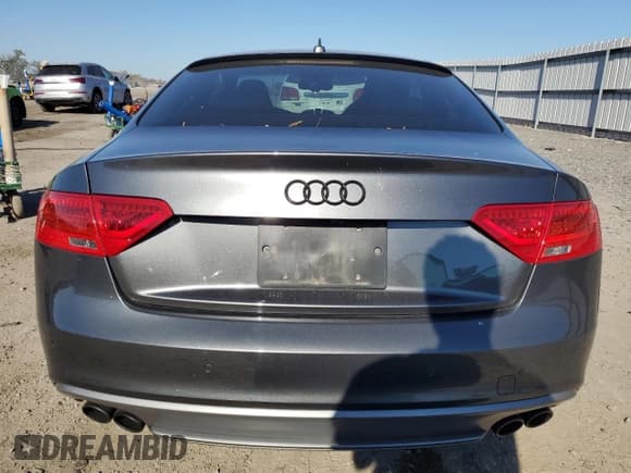 ✅ 2015 Audi S5 Premium Plus • VIN: WAUGGAFRXFA054749 • Lot: 76754194. Wystawiony na Copart z przebiegiem 87 643 mil. Bezpłatny archiwum sprzedaży aukcyjnych z USA i szczegółowy raport historii pojazdu na DreamBid. Zdjęcie 6.