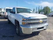 ✅ 2015 Chevrolet Silverado 2500HD Work Truck • VIN: 1GC0CUEG1FZ118681 • Lot: 41910006. Wystawiony na IAAI z przebiegiem 180 869 mil. Bezpłatny archiwum sprzedaży aukcyjnych z USA i szczegółowy raport historii pojazdu na DreamBid. Zdjęcie 1.