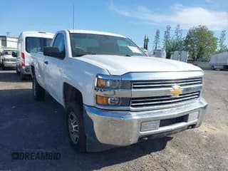 ✅ 2015 Chevrolet Silverado 2500HD Work Truck • VIN: 1GC0CUEG1FZ118681 • Lot: 41910006. Listed on IAAI with 180,869 mi. Free auction sales archive from the USA and detailed vehicle history report at DreamBid. Image 1.