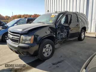 2012 Chevrolet Suburban LT z VIN 1GNSKJE78CR296066, wystawiony jako Copart lot #77369424 z przebiegiem 193 553 mil mil oraz Szkoda całkowita • Salvage title. Historia ofert i sprzedaży dostępna na DreamBid. Obrazek 1.