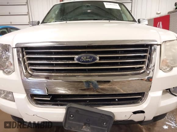 ✅ 2010 Ford Explorer Limited • VIN: 1FMEU7FE3AUA58955 • Lot: 42787569. Wystawiony na IAAI z przebiegiem 152 455 mil. Bezpłatny archiwum sprzedaży aukcyjnych z USA i szczegółowy raport historii pojazdu na DreamBid. Zdjęcie 6.