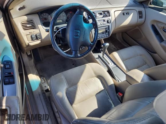 ✅ 2002 Honda Accord EX • VIN: 1HGCG22522A013487 • Lot: 91514925. Listed on Copart with 139,710 mi. Free auction sales archive from the USA and detailed vehicle history report at DreamBid. Image 8.
