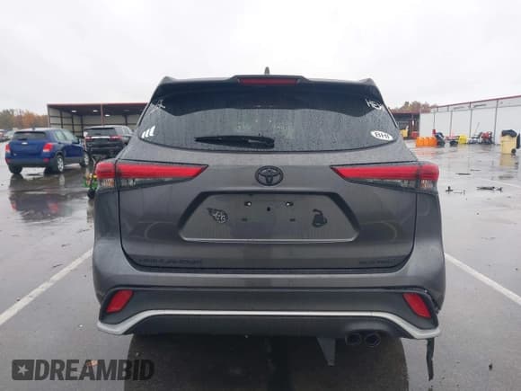 ✅ 2021 Toyota Highlander XSE • VIN: 5TDJZRBH7MS127123 • Lot: 43563394. Wystawiony na IAAI z przebiegiem 99 458 mil. Bezpłatny archiwum sprzedaży aukcyjnych z USA i szczegółowy raport historii pojazdu na DreamBid. Zdjęcie 16.