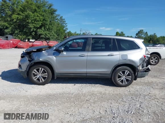 ✅ 2017 Honda Pilot EX-L • VIN: 5FNYF5H7XHB027767 • Lot: 42332282. Listed on IAAI with 50,611 mi. Free auction sales archive from the USA and detailed vehicle history report at DreamBid. Image 15.