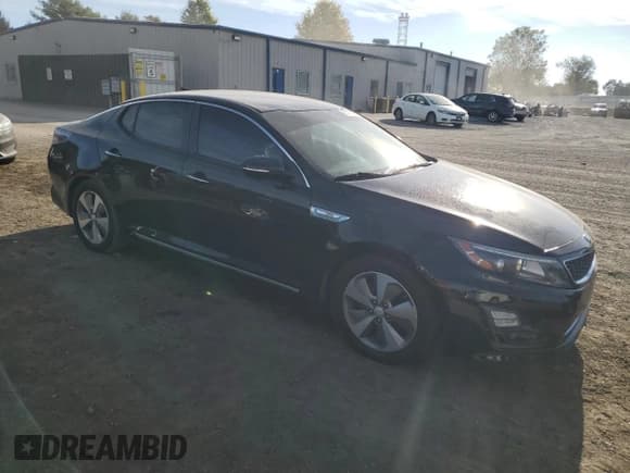 ✅ 2014 Kia Optima EX • VIN: KNAGN4AD9E5065557 • Лот: 85098035. Опубликован ранее на Copart с пробегом 90 736 миль. Бесплатный доступ к архиву аукционных продаж из США и подробный отчёт об истории автомобиля на DreamBid. Изображение 4.