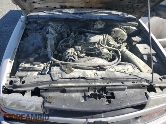 ✅ 2003 Chevrolet S-10 Work Truck • VIN: 1GCCS14X538283330 • Лот: 47544295. Опубликован ранее на Copart с пробегом Не указан. Бесплатный доступ к архиву аукционных продаж из США и подробный отчёт об истории автомобиля на DreamBid. Изображение 11.