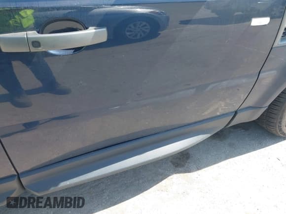 ✅ 2011 Land Rover Range Rover Sport HSE Lux • VIN: SALSK2D4XBA297926 • Lot: 42102114. Listed on IAAI with 152,702 mi. Free auction sales archive from the USA and detailed vehicle history report at DreamBid. Image 12.