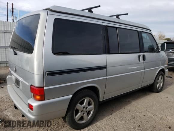 ✅ 2002 Volkswagen EuroVan MV • VIN: WV2NB47052H015757 • Lot: 81666434. Listed on Copart with 191,543 mi. Free auction sales archive from the USA and detailed vehicle history report at DreamBid. Image 3.