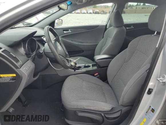 ✅ 2014 Hyundai Sonata GLS • VIN: 5NPEB4AC2EH862582 • Lot: 47324805. Wystawiony na Copart z przebiegiem 111 486 mil. Bezpłatny archiwum sprzedaży aukcyjnych z USA i szczegółowy raport historii pojazdu na DreamBid. Zdjęcie 7.