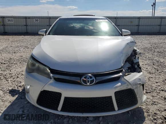 2016 Toyota Camry XLE с VIN 4T1BF1FK8GU171017, выставлен на аукционе Copart как лот 84819845 с пробегом 96 537 миль миль и Списание • Salvage title. История ставок и продаж доступна на DreamBid. Изображение 5.