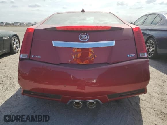✅ 2011 Cadillac CTS-V • VIN: 1G6DV1EP3B0161284 • Lot: 73888474. Listed on Copart with Not provided. Free auction sales archive from the USA and detailed vehicle history report at DreamBid. Image 6.