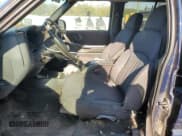 ✅ 2004 Chevrolet S-10 LS • VIN: 1GCDT13X84K139701 • Лот: 47291865. Опубликован ранее на Copart с пробегом Не указан. Бесплатный доступ к архиву аукционных продаж из США и подробный отчёт об истории автомобиля на DreamBid. Изображение 7.