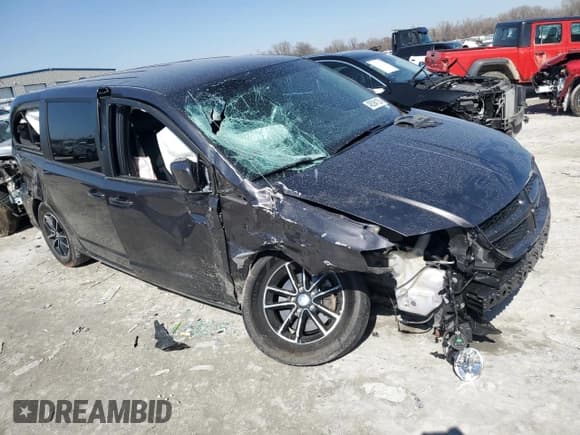 ✅ 2018 Dodge Grand Caravan GT • VIN: 2C4RDGEG5JR140594 • Lot: 48394125. Listed on Copart with 125,515 mi. Free auction sales archive from the USA and detailed vehicle history report at DreamBid. Image 4.