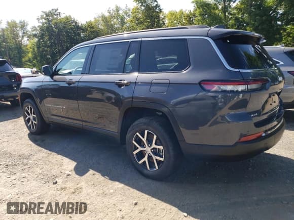✅ 2025 Jeep Grand Cherokee Limited • VIN: 1C4RJKBG0S8711132 • Lot: 71666455. Wystawiony na Copart z przebiegiem Nie podano. Bezpłatny archiwum sprzedaży aukcyjnych z USA i szczegółowy raport historii pojazdu na DreamBid. Zdjęcie 2.