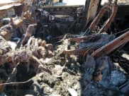 ✅ 2024 Chevrolet Silverado 1500 Custom • VIN: 3GCPDBEK0RG463712 • Lot: 84736685. Wystawiony na Copart z przebiegiem Nie podano. Bezpłatny archiwum sprzedaży aukcyjnych z USA i szczegółowy raport historii pojazdu na DreamBid. Zdjęcie 7.