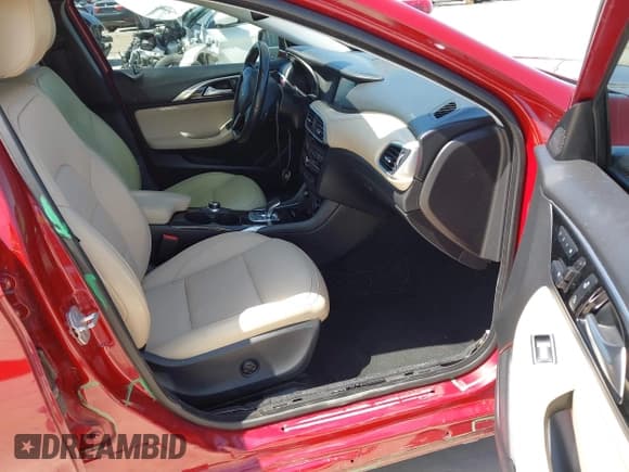 ✅ 2018 Infiniti QX30 Essential • VIN: SJKCH5CR7JA052036 • Lot: 41971980. Listed on IAAI with 84,817 mi. Free auction sales archive from the USA and detailed vehicle history report at DreamBid. Image 5.