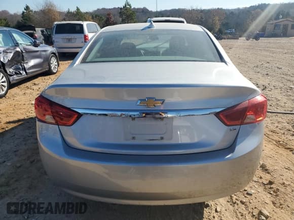 ✅ 2016 Chevrolet Impala LS • VIN: 2G11X5SA7G9128697 • Lot: 93420025. Wystawiony na Copart z przebiegiem Nie podano. Bezpłatny archiwum sprzedaży aukcyjnych z USA i szczegółowy raport historii pojazdu na DreamBid. Zdjęcie 6.