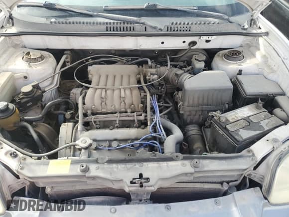 ✅ 2002 Hyundai Santa Fe GLS • VIN: KM8SC73D92U175975 • Лот: 71291915. Опубликован ранее на Copart с пробегом 124 648 миль. Бесплатный доступ к архиву аукционных продаж из США и подробный отчёт об истории автомобиля на DreamBid. Изображение 12.