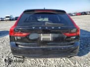 ✅ 2019 Volvo V90 R-Design • VIN: YV1102GM4K1084517 • Лот: 48843445. Опубликован ранее на Copart с пробегом 61 361 миль. Бесплатный доступ к архиву аукционных продаж из США и подробный отчёт об истории автомобиля на DreamBid. Изображение 6.