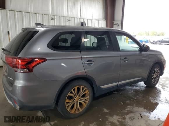 2018 Mitsubishi Outlander ES с VIN JA4AD2A38JZ011185, выставлен на аукционе Copart как лот 85500375 с пробегом 134 551 миль миль и Чистый • Clean title. История ставок и продаж доступна на DreamBid. Изображение 3.